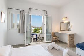 Naoussa Hotel Paros by Booking Kottas