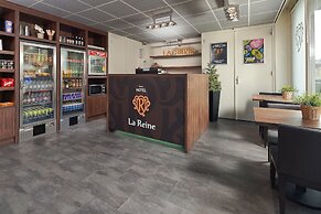 Hotel La Reine