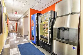 Econo Lodge at Wanamaker