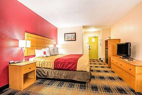 Econo Lodge at Wanamaker