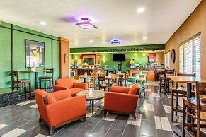 Econo Lodge at Wanamaker