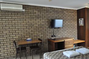 Albury Burvale Motor Inn