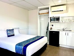 Chalet Motor Inn