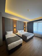 Center Hill Hotel