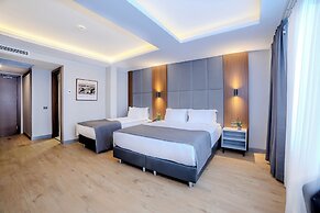 Center Hill Hotel
