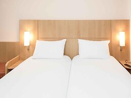 ibis Esch Belval