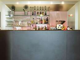 ibis Esch Belval