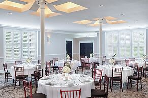 Inn at Carnall Hall