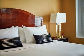 Inn at Carnall Hall