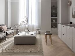 Mantra One Sandy Bay Road