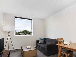 Mantra One Sandy Bay Road