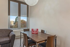 Mantra One Sandy Bay Road