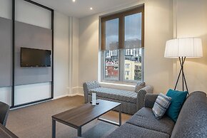 Mantra One Sandy Bay Road