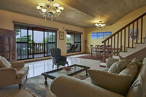 Catembe Gallery Hotel