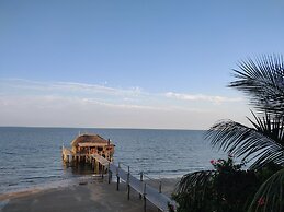 Catembe Gallery Hotel