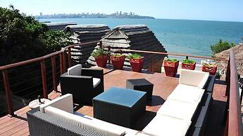 Catembe Gallery Hotel