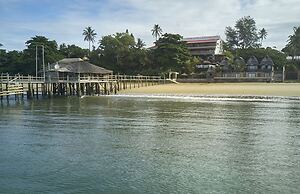 Catembe Gallery Hotel