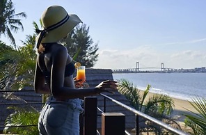 Catembe Gallery Hotel