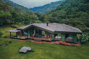 El Silencio Lodge and Spa