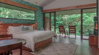 El Silencio Lodge and Spa