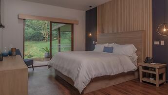 El Silencio Lodge and Spa