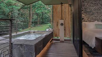 El Silencio Lodge and Spa