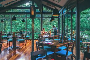 El Silencio Lodge and Spa