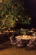 Sol De Goa by Sereno