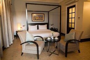 Sol De Goa by Sereno