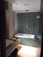 Sol De Goa by Sereno