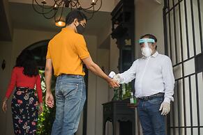 Sol De Goa by Sereno