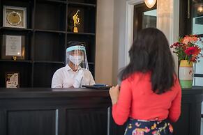 Sol De Goa by Sereno