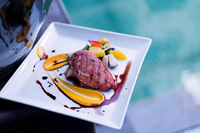 Sol De Goa by Sereno