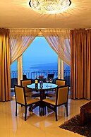 The Lake Hotel Tagaytay