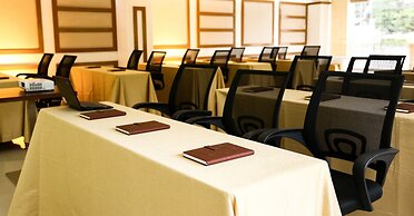 The Lake Hotel Tagaytay