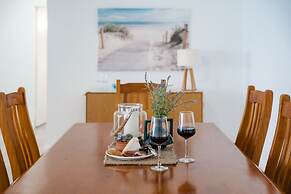 Cashelmara Beachfront Apartments