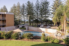 Cashelmara Beachfront Apartments