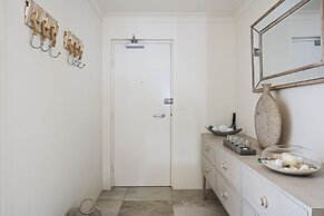 Cashelmara Beachfront Apartments