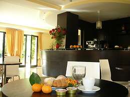 Hotel Park Village