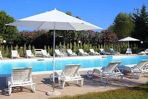Hotel Park Village