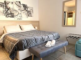Hotel Park Village