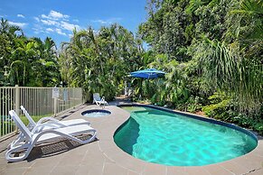 Chez Noosa Resort Motel