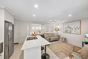 Chez Noosa Resort Motel