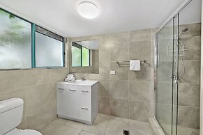 Chez Noosa Resort Motel