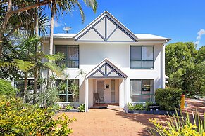 Chez Noosa Resort Motel