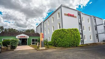 Greet Hotel Montbeliard