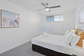 Hi Ho Beach Apartments