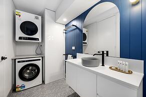 Hi Ho Beach Apartments