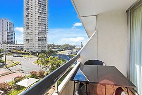 Hi Ho Beach Apartments