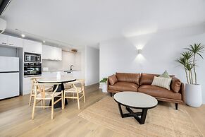 Hi Ho Beach Apartments